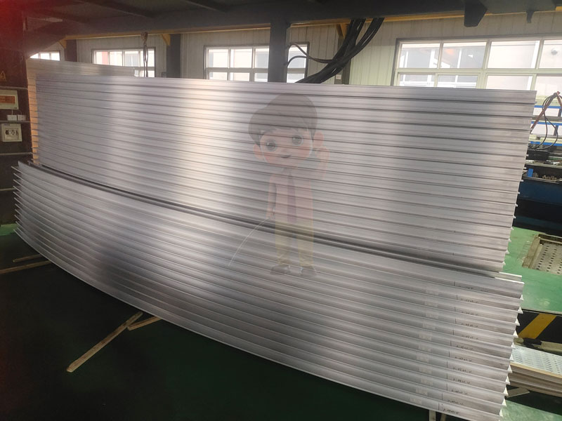 Modulares Biegen von Vorhangprofilen