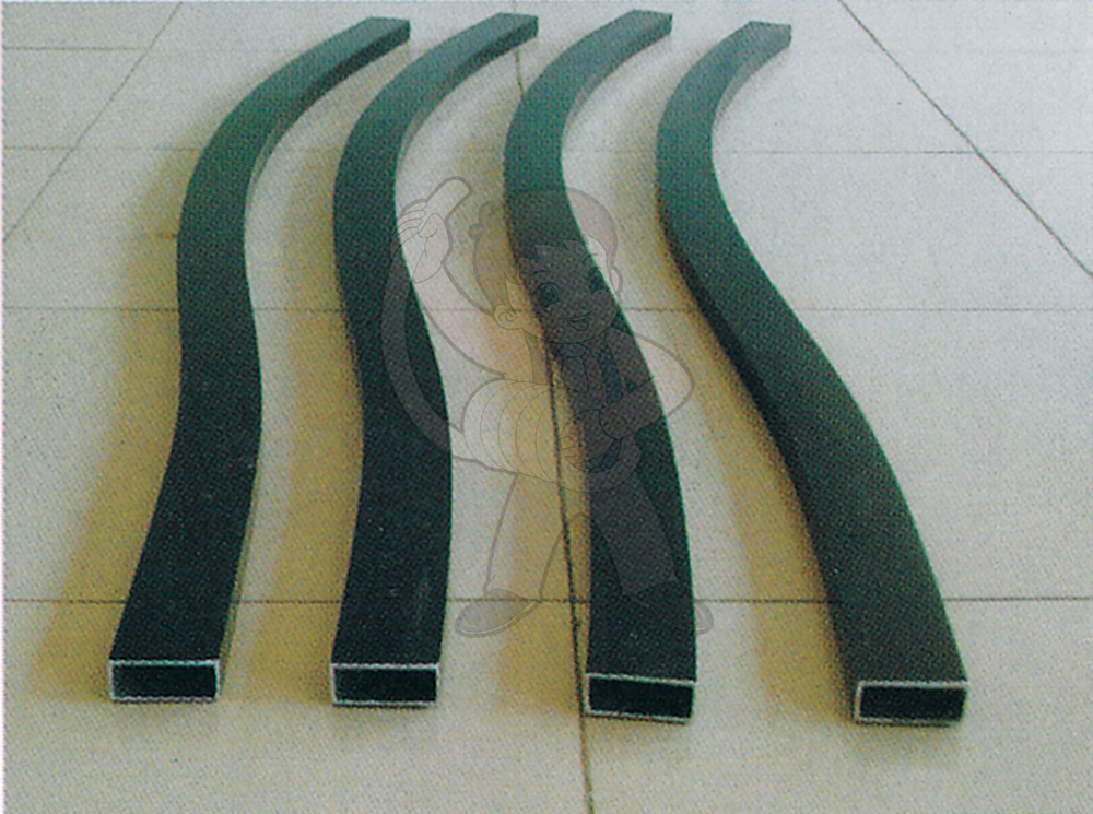 Biegebearbeitung von dekorativem Material aus Aluminiumlegierung