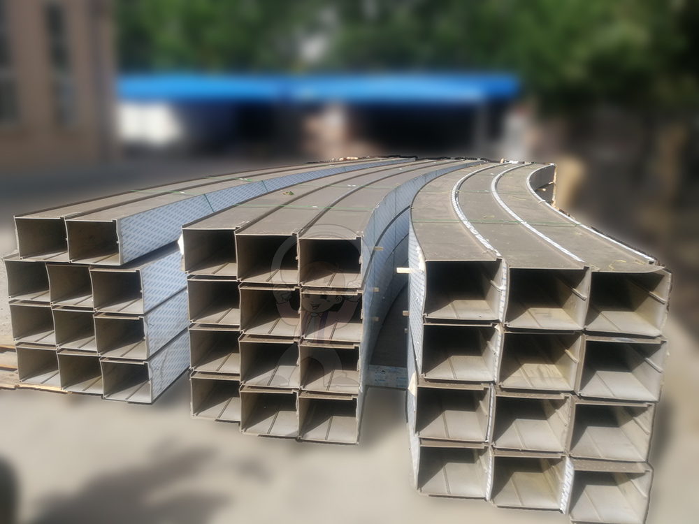 Verarbeitung des dekorativen Rohrbiegens aus Aluminiumlegierung